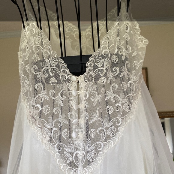 Victoria's Secret Other - Victoria’s Secret Victorian long night gown size small